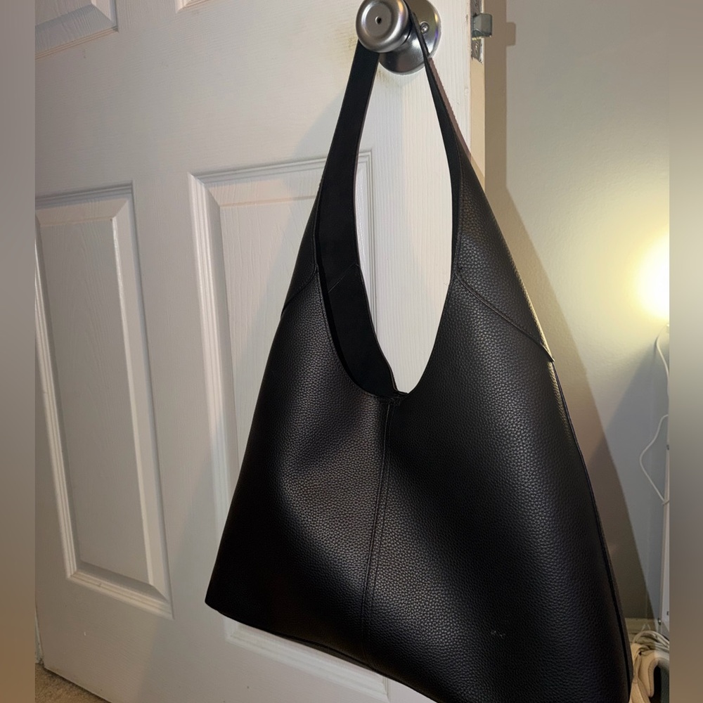Super cute Elegant Black Leather Tote Bag